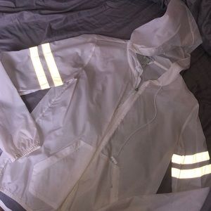 A reflective windbreaker